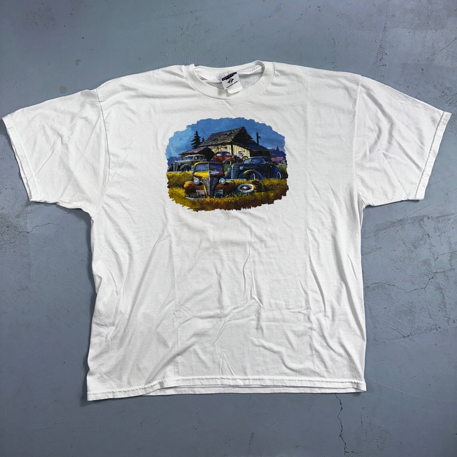 Antique Cars Farm House VTG T Shirt Jerzees Fun Grandpa Core Racing Y2K White