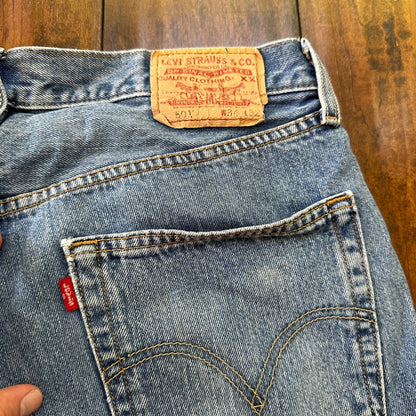 Levis 501 Vintage Y2K Straight Leg XX 2000s Jeans 34x32 Light Wash Act 32x30