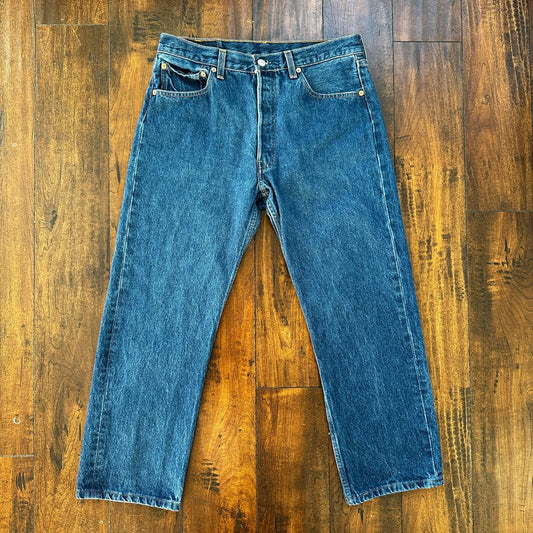 VTG Levis 501 XX Button Fly 90s USA Jeans Denim Straight Capri 34x30 Act 31x26