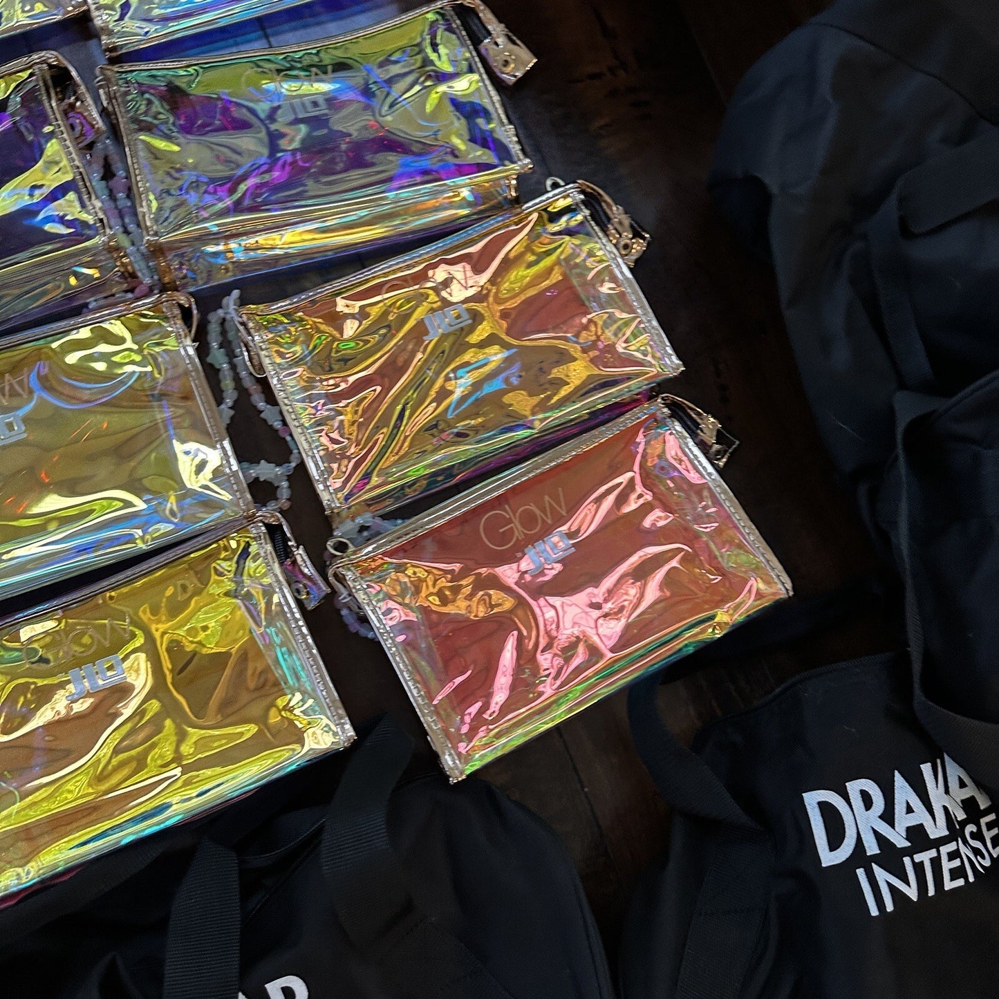 Lot Of 20 Women's Glam Makeup Cosmetic Mini Bag Travel Size Duffle Bag. RANDOM