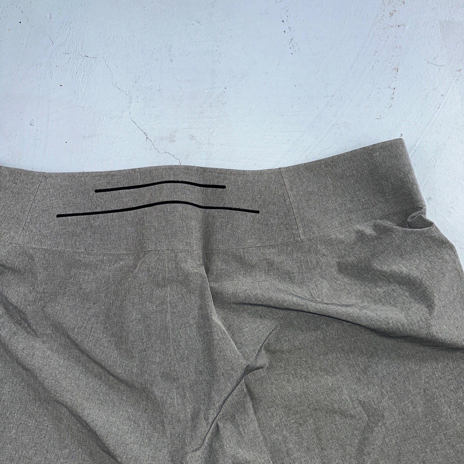 Lululemon Board Shorts Mens 34 Gray Swim Trunks Current State 7” Inseam Casual