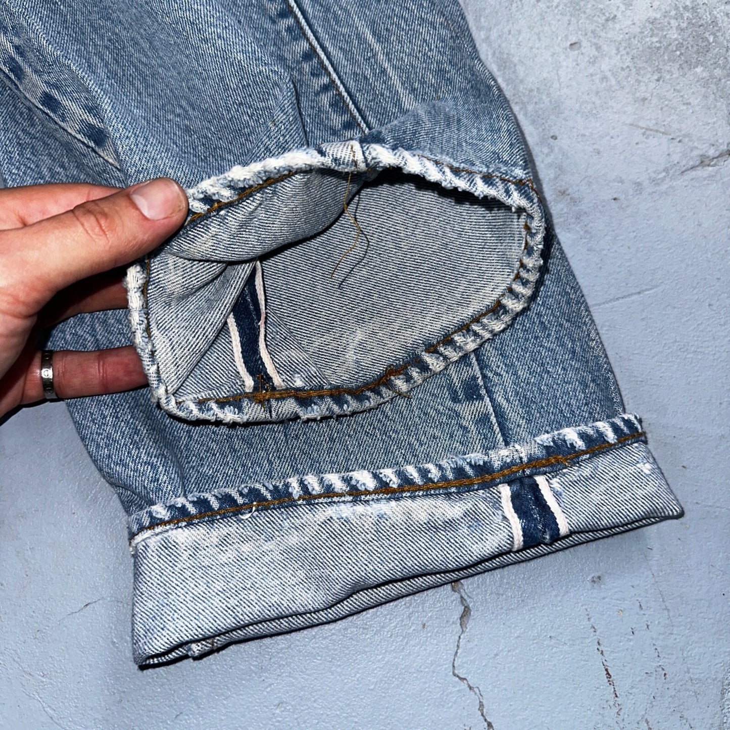 Levis 501 Vintage 80s Redline Selvedge USA XX Jeans Light Wash 32x30 Act 30x28