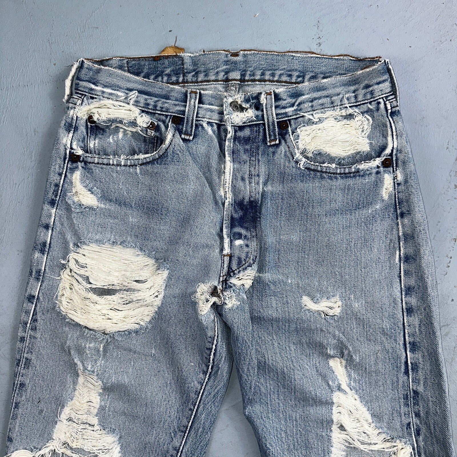 Levis 501 Vintage 80s Redline Selvedge USA XX Jeans Light Wash Thrashed Ac 28x26