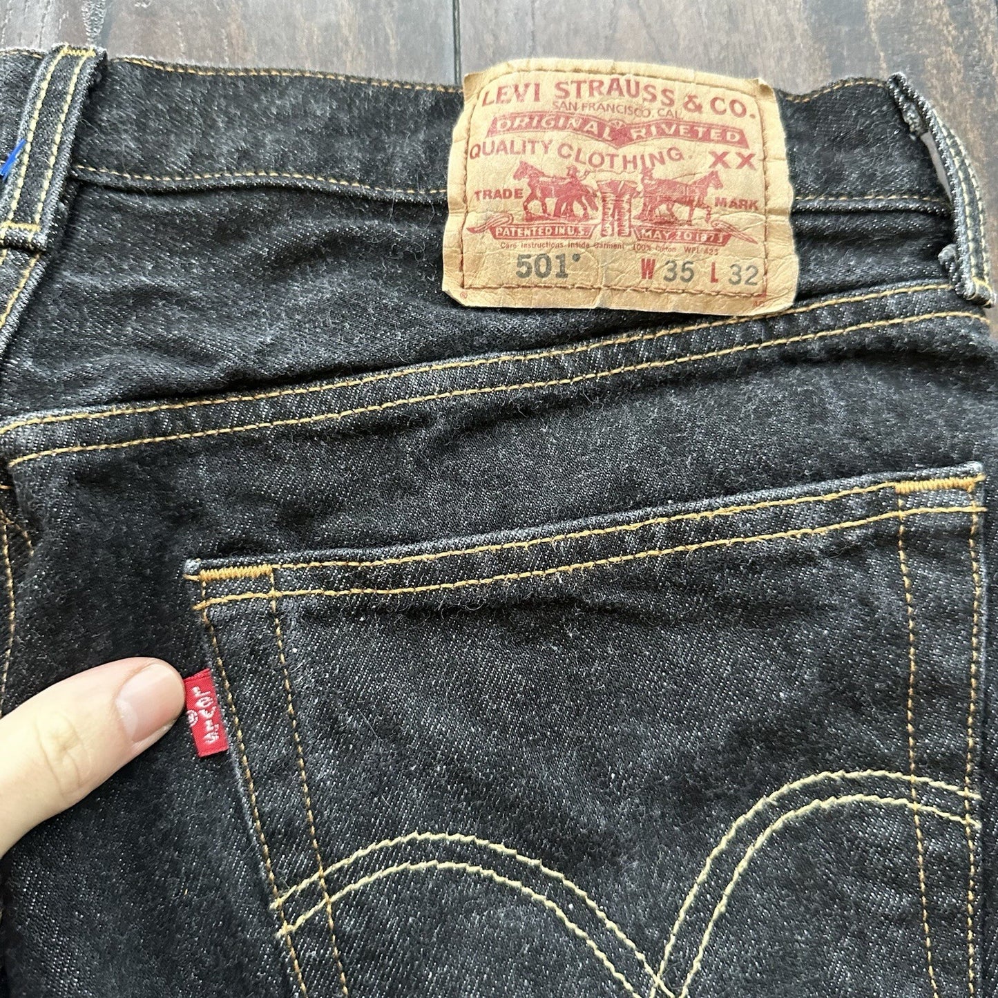 Levis 501 Vintage Y2K Straight Leg XX 2000s Jeans 32x29 Black Wash 35x32