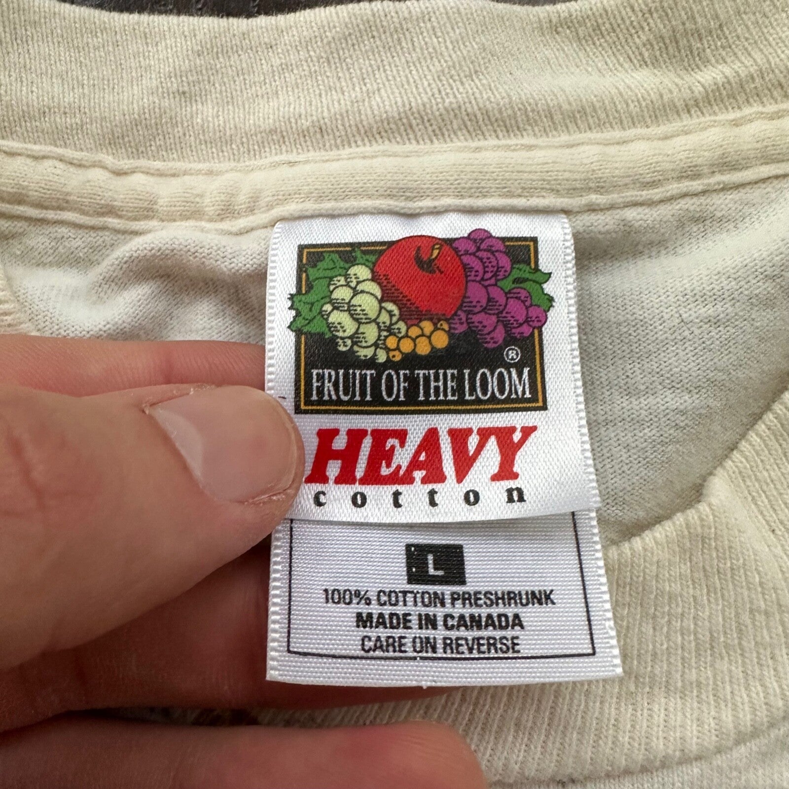 Vancouver Canada Vintage T Shirt 90s FOTL Cream Comox BC Map Travel Big Rap Tee