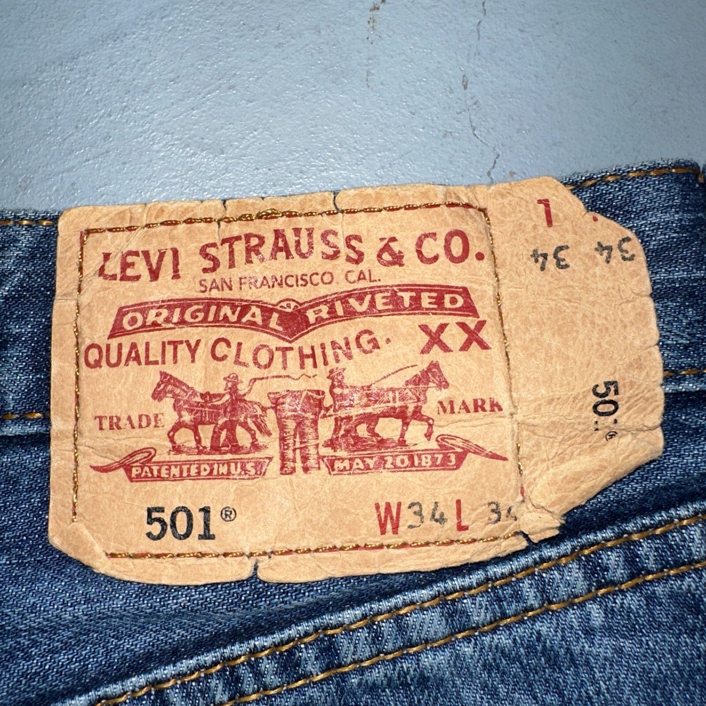 Levis 501 Vintage Y2K XX Straight Leg Jeans Blue Med Wash 34x34 Act 33x27