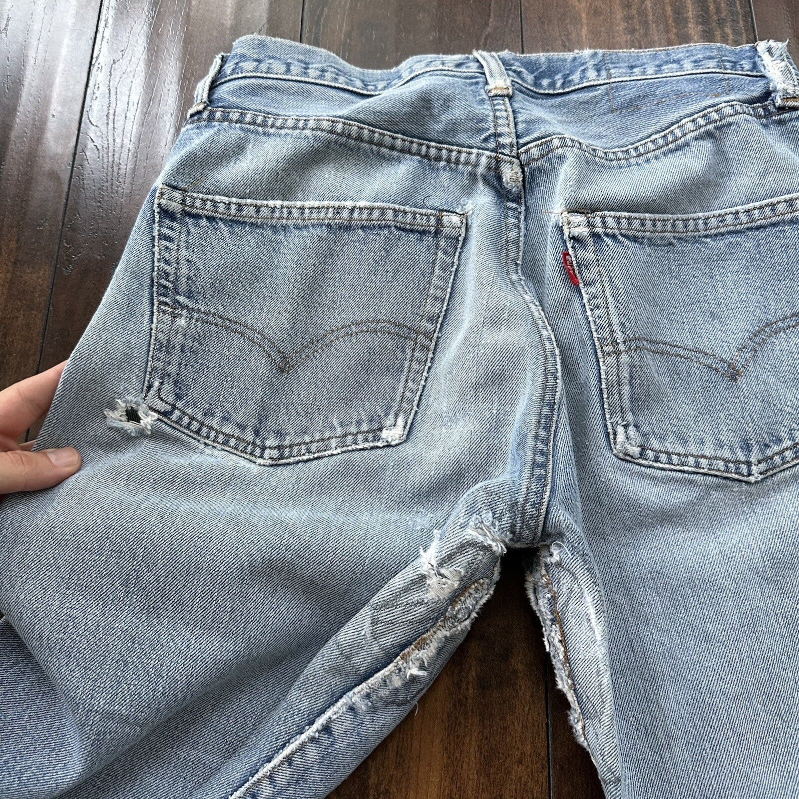 Levis Vintage 80s Redline Selvedge USA 501 XX Jeans 66 70s Thrashed Act 28x29