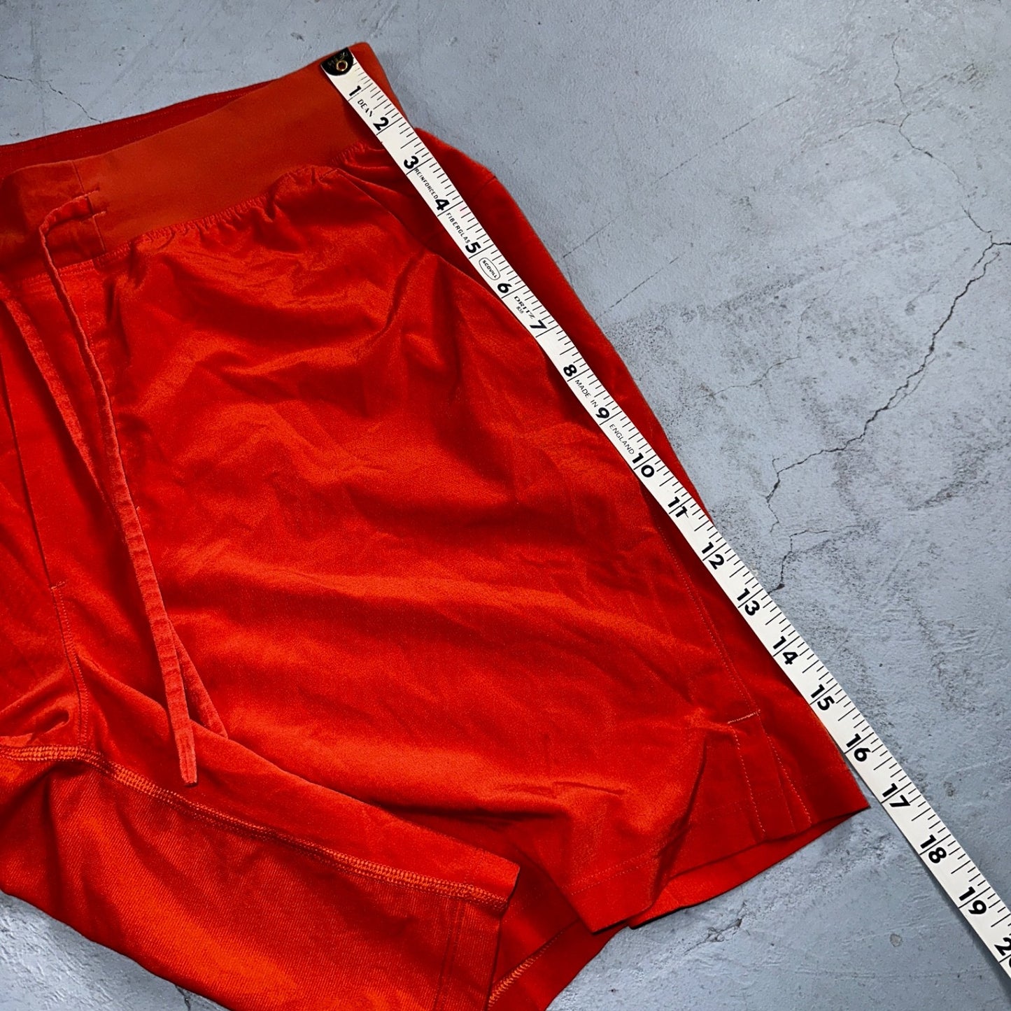 Mens Lululemon License to Train Linerless Short Autumn Red Orange Cut Tag M ?