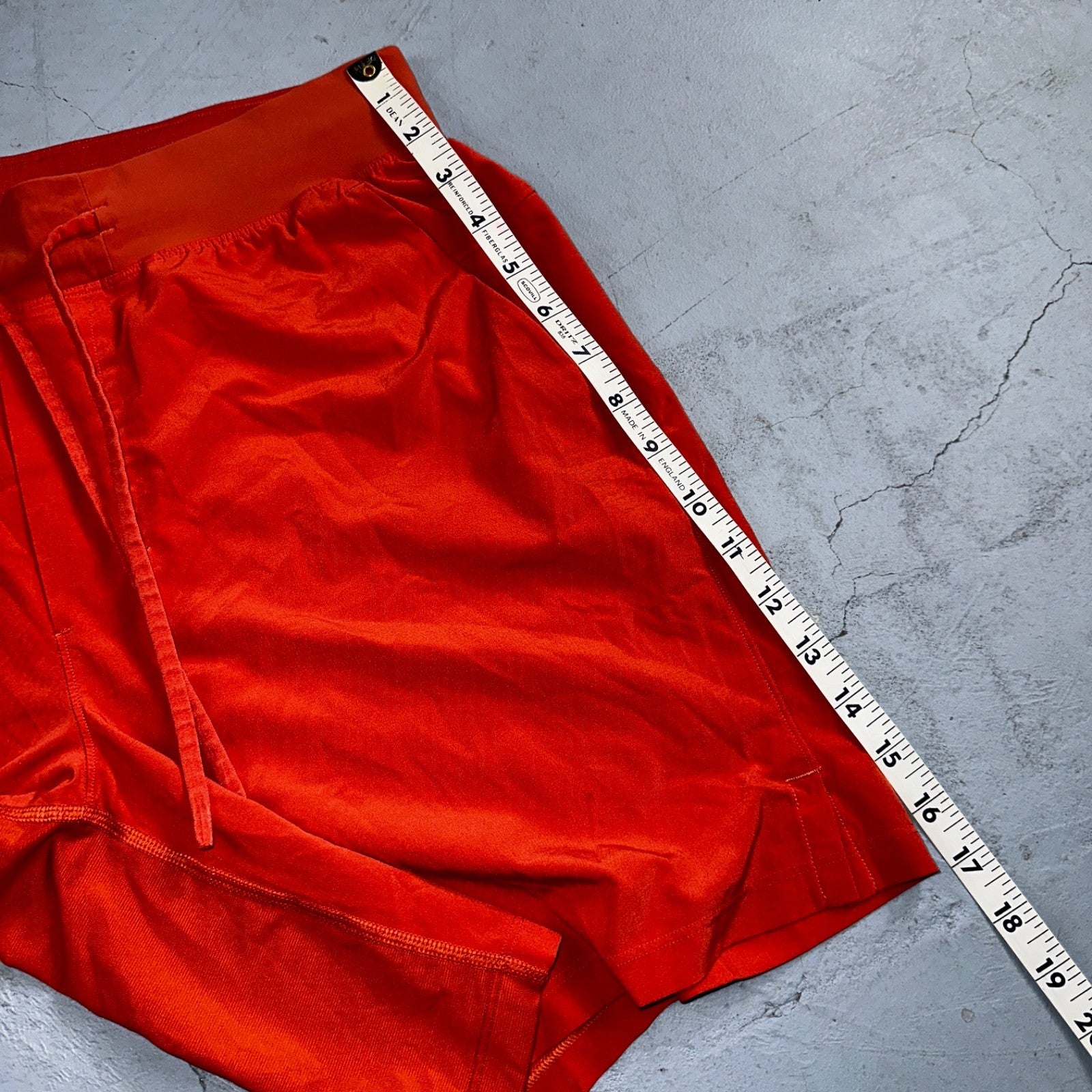 Mens Lululemon License to Train Linerless Short Autumn Red Orange Cut Tag M ?