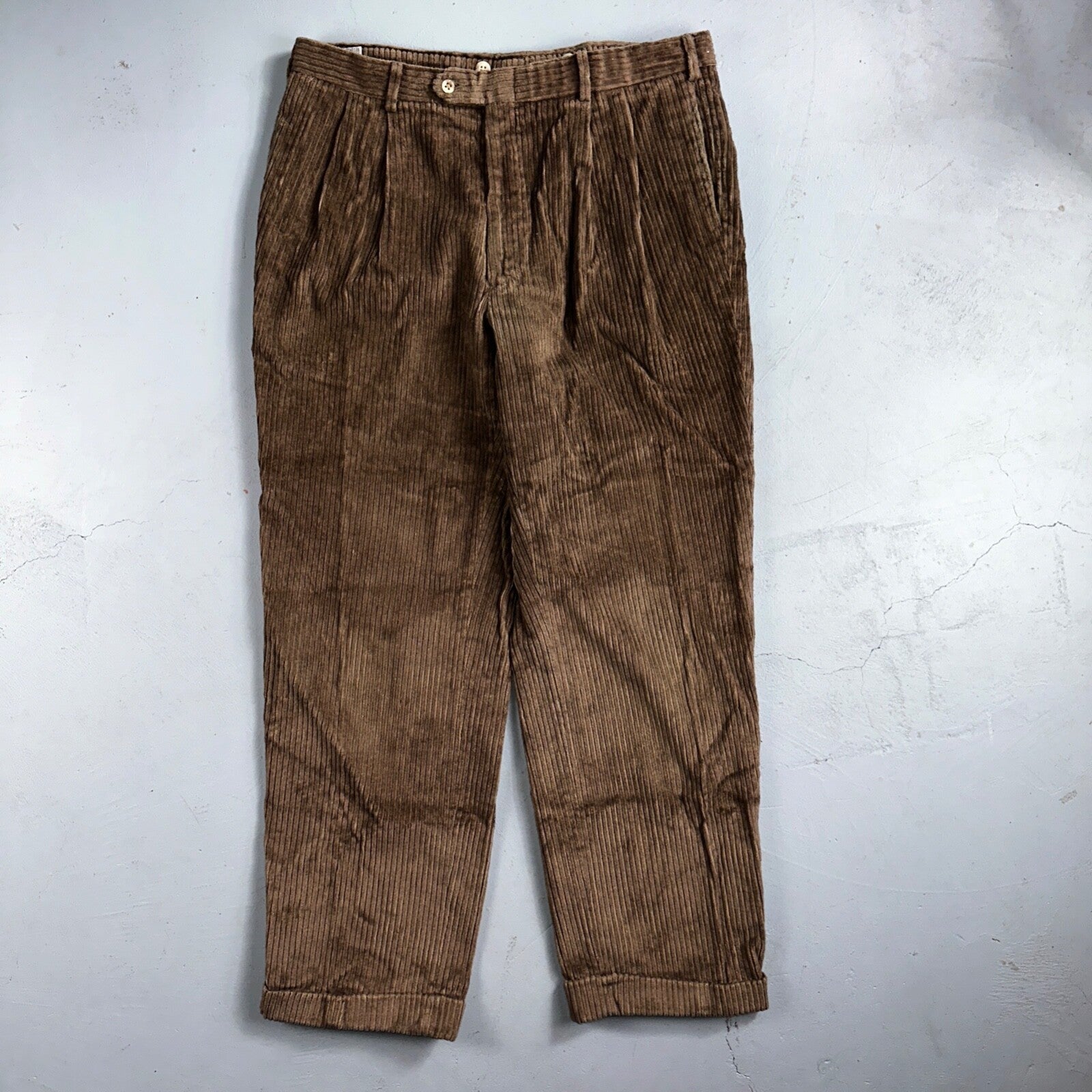 J. Peterman Pants Mens 38 Brown Thick Corduroy Pleated Chino Straight Pockets