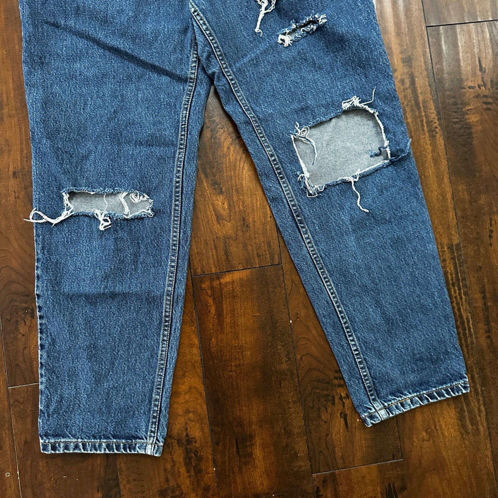 Levis Women Jeans 14 Reg M Blue VTG 550 Relaxed Fit Tapered Blue Wash 31x30