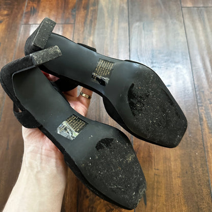 Jacqueline Ferrar Black Pumps Kitten Heel size 9 M