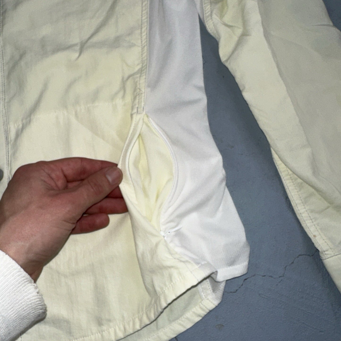 Kuhl Shirt Women's Nylon Button Up Long Sleeves Outdoor Hiking Shirt Size M