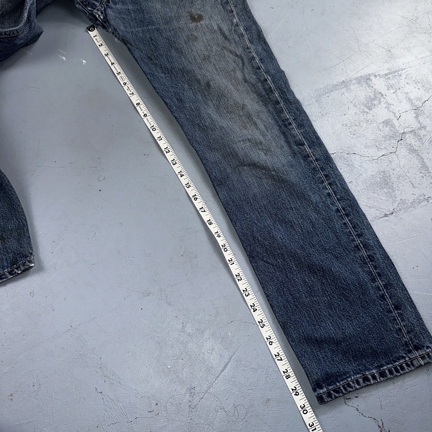 Levis 501 Vintage 90s Hungary Straight Leg Jeans 31x32 Y2K Med Wash Act 28x30