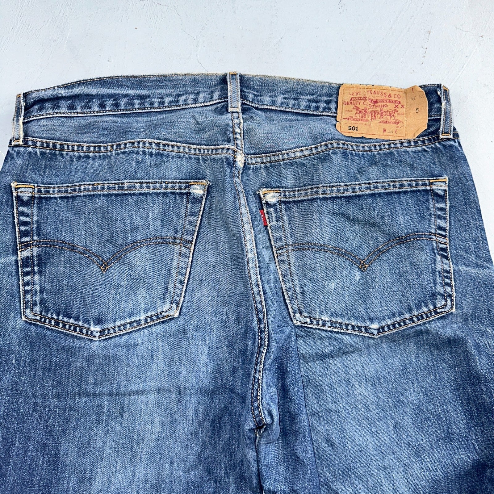Levis 501 Vintage Y2K 90s XX Straight Leg Jeans Blue Med Wash 38x34 Act 37x31