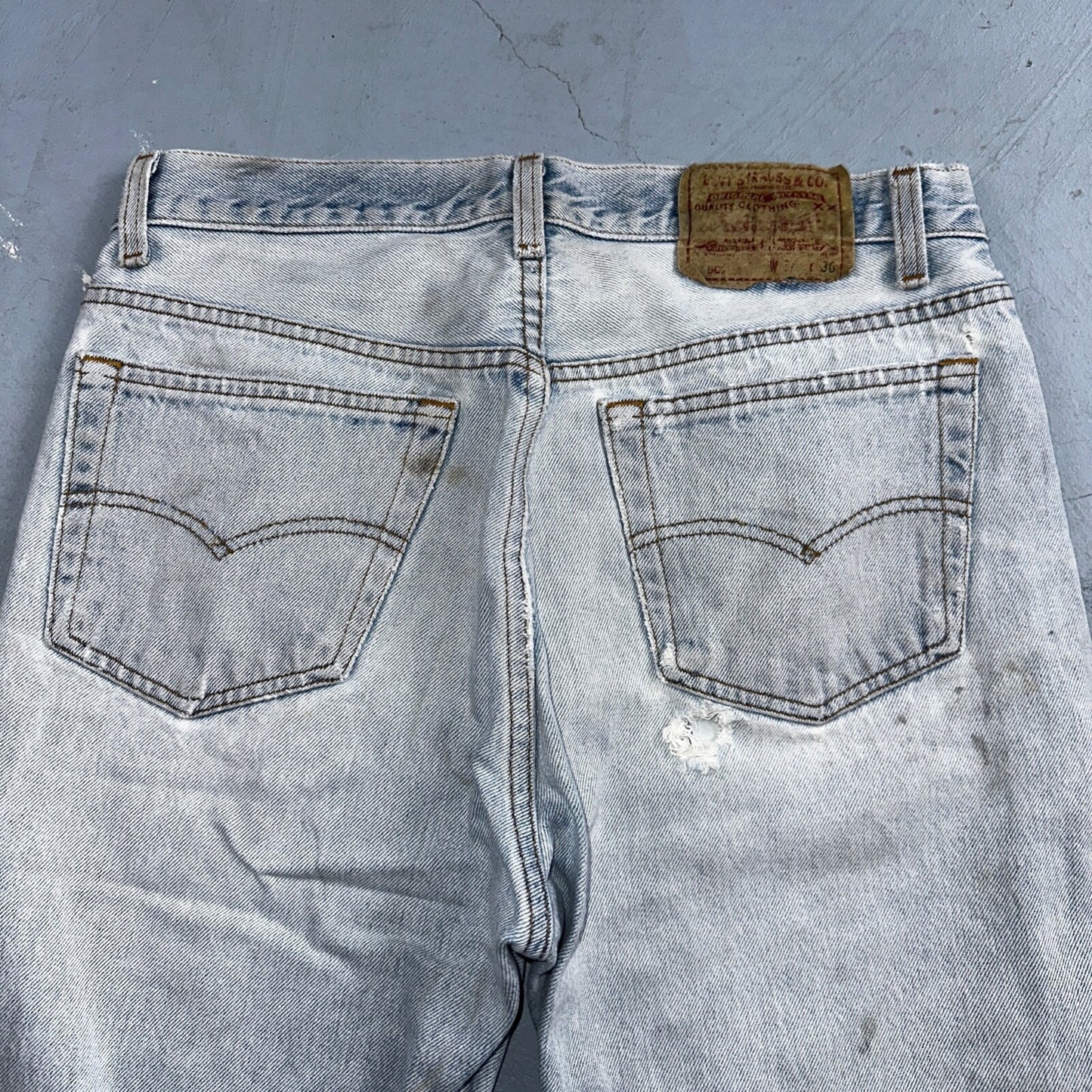 Levis 501 Vintage 90s USA XX Straight Leg Jeans Blue Light Wash 34x36 Act 31x32