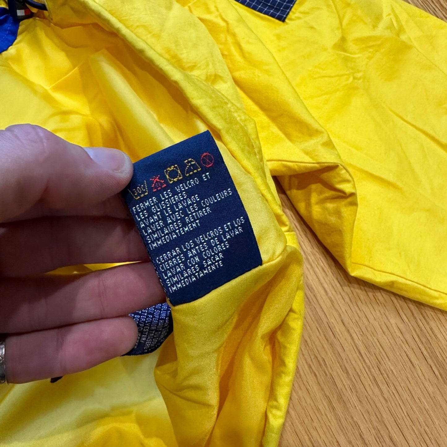 VTG 90s Tommy Hilfiger Yellow Lightweight Full Zip Rain Wind Jacket Sailing Boat