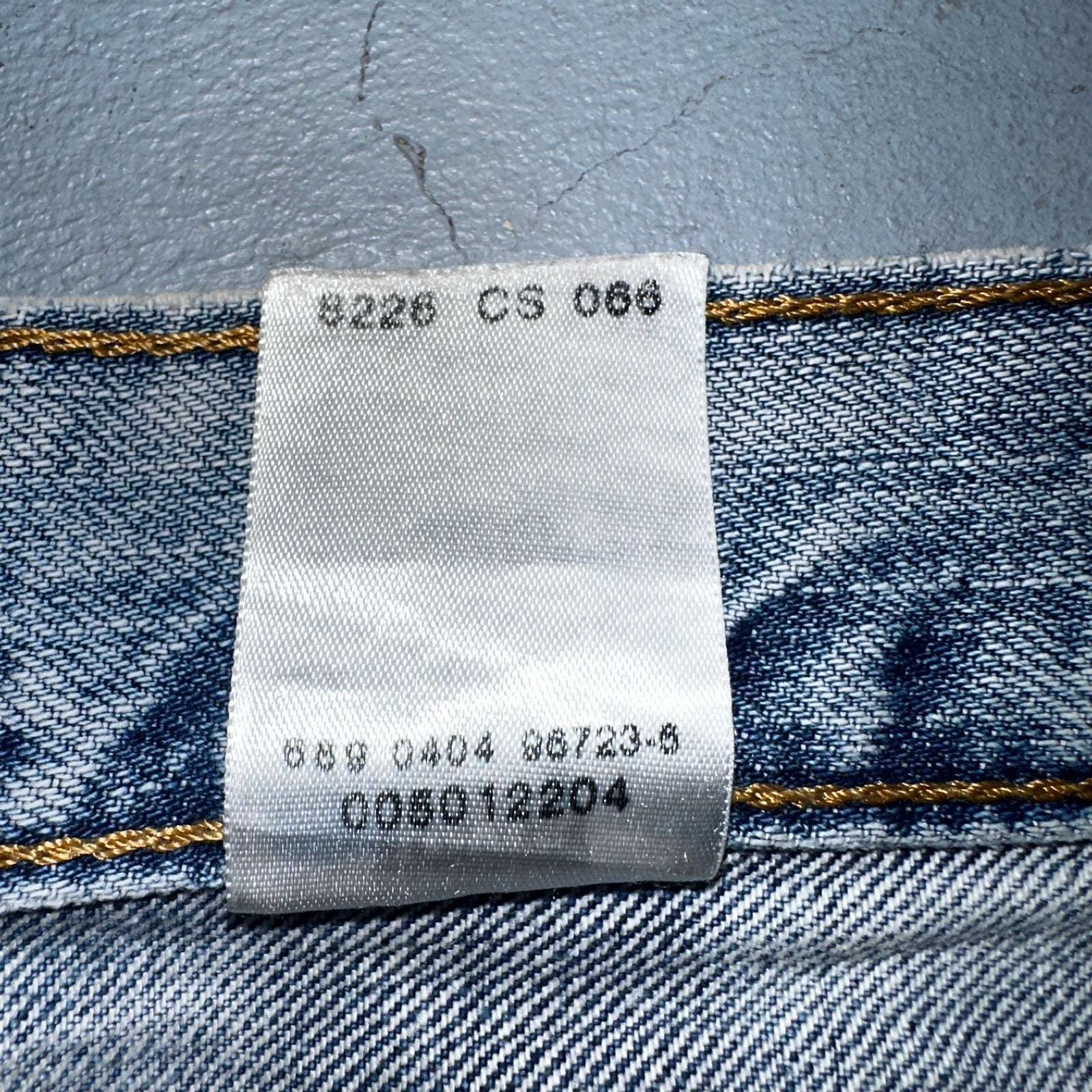 Levis 501 Vintage Y2K 90s XX Straight Leg Jeans Blue Light Wash 33x34 Act 33x30