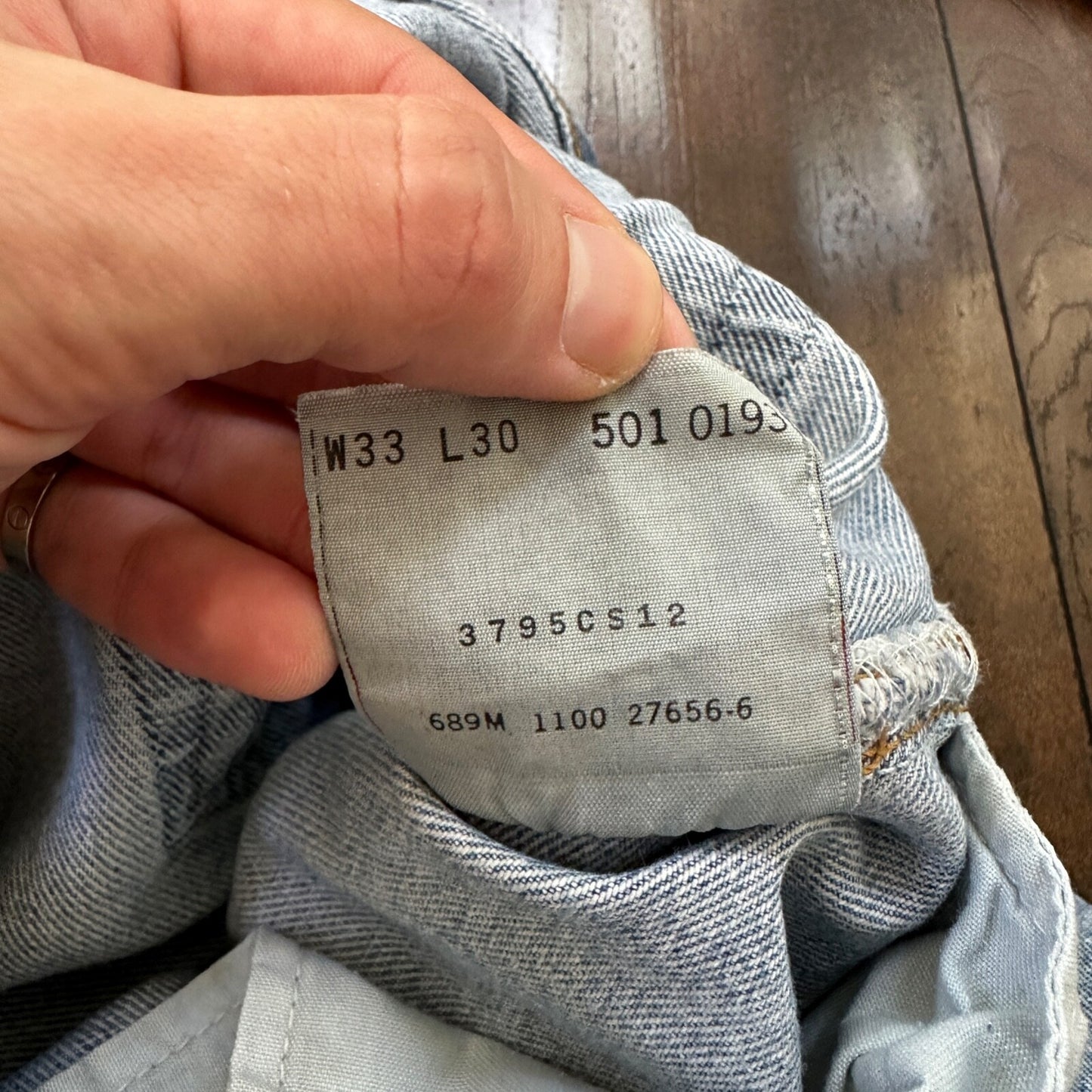 Levis 501 Vintage 90s Straight Leg XX Columbia Jeans 33x30 Light Wash Act 30x29