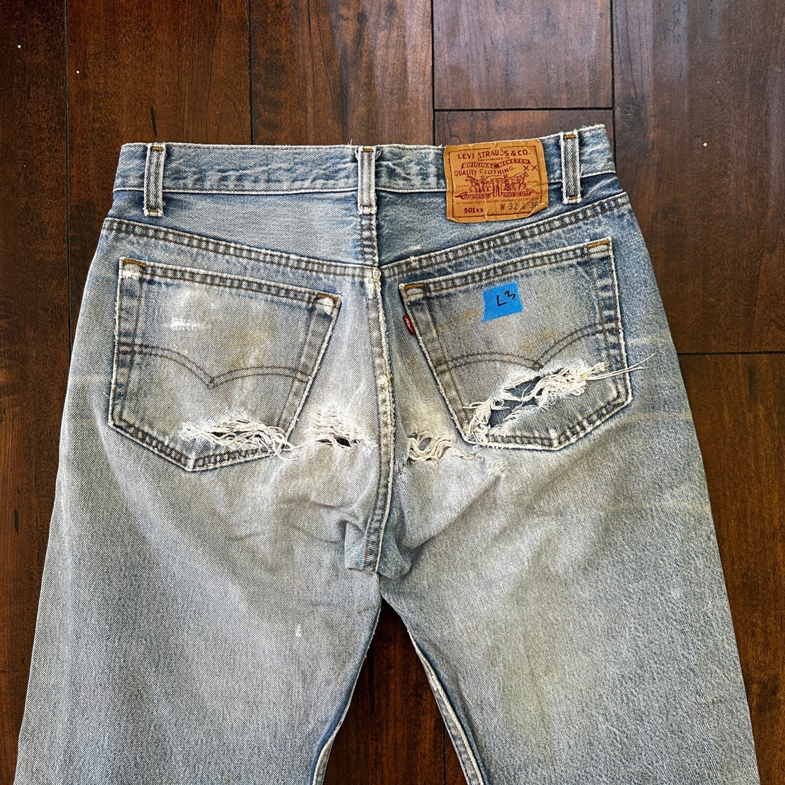 Levis 501 Vintage 90s Straight Leg XX USA Jeans 32x36 Thrashed Wash Act 30x31
