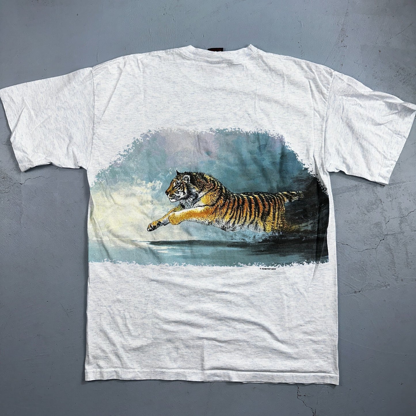 Tiger 90s AOP VTG T Shirt Front Back Nature Love Animals Stripes Single Stitch