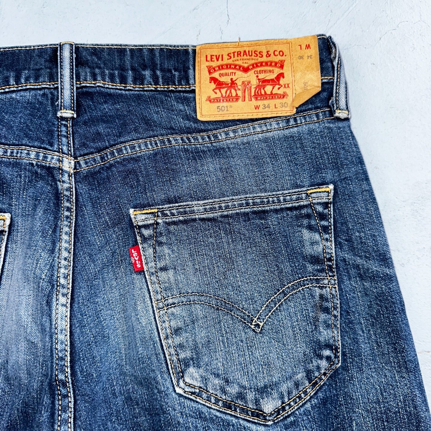 Levis 501 Y2K XX Straight Leg Jeans Blue VTG Whiskers Wash 34x30 Act 34x29