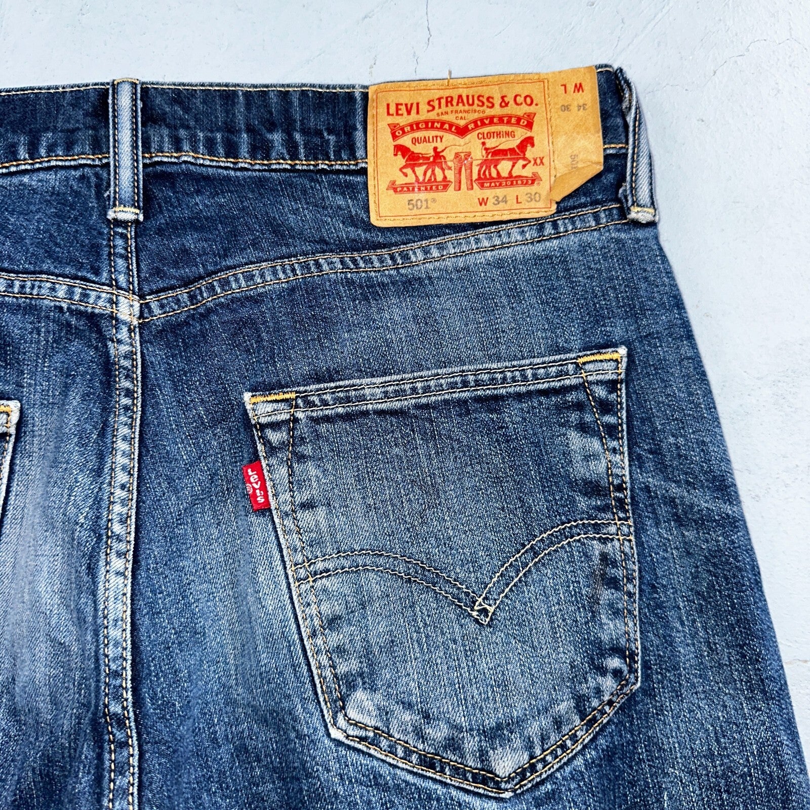 Levis 501 Y2K XX Straight Leg Jeans Blue VTG Whiskers Wash 34x30 Act 34x29