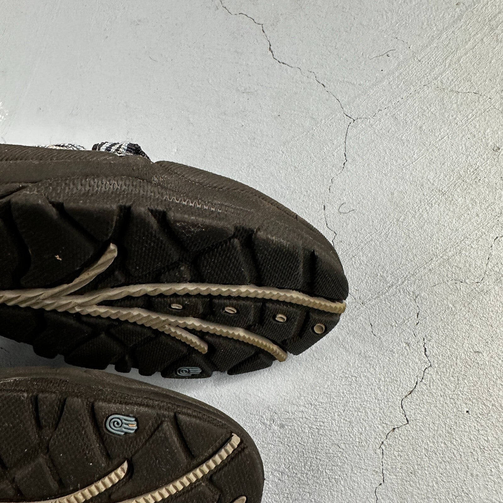 Teva Original Men’s Hiking Water Sandals 6404 White Stripes - Size 9 VTG