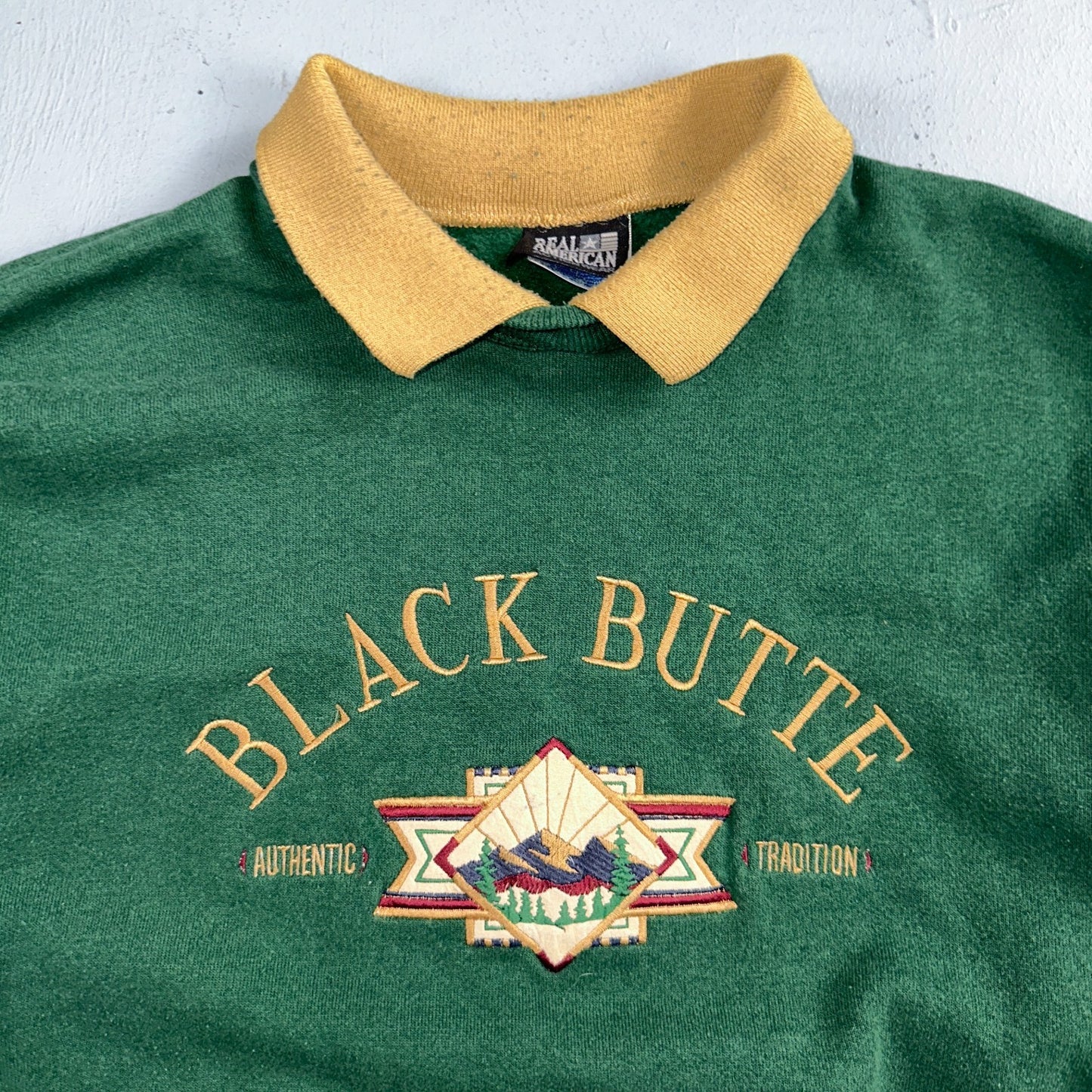 Vintage 90s Black Butte Sweatshirt Sz XL Real American Hanes Collared Oregon PDX