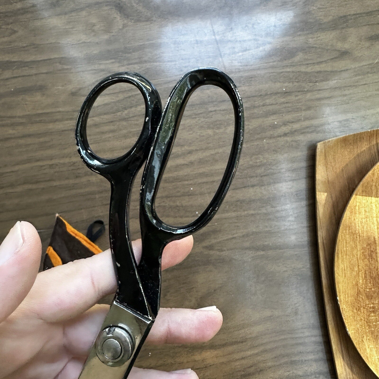 WISS Pinking Scissors Shears Newark NJ  Pat 1959190-1965443 Sewing Zig Zag Vtg