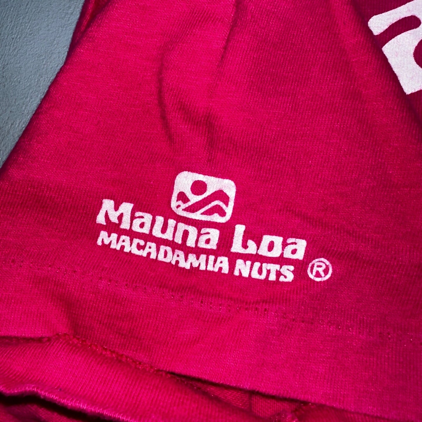 Mauna Loa Macadamia Nuts Hawaii Hanes 80s VTG T Shirt Promo Art Sun Aloha Cool