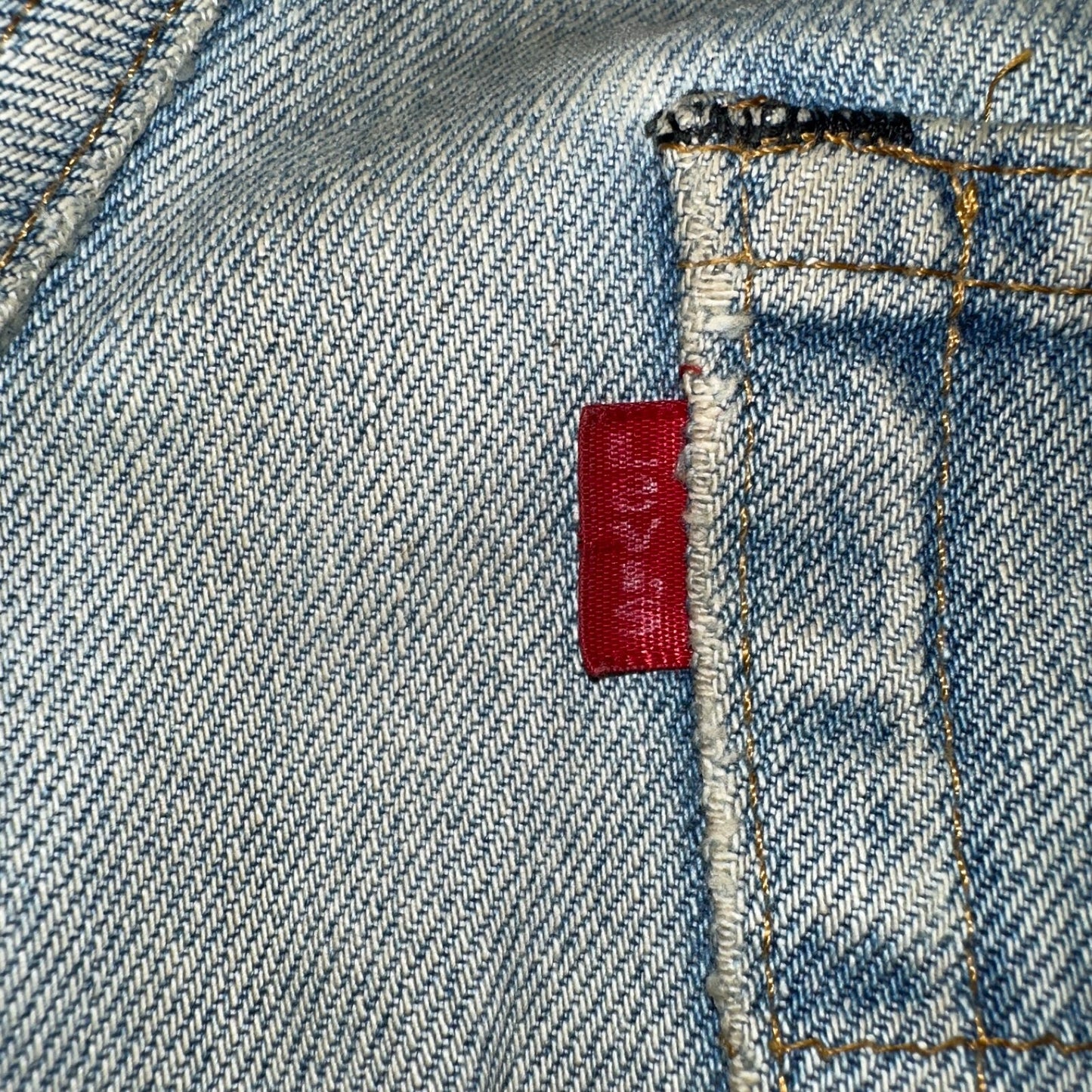 Levis 501 Vintage 80s Redline Selvedge USA XX Jeans Light Wash 29x34 Act 27x28