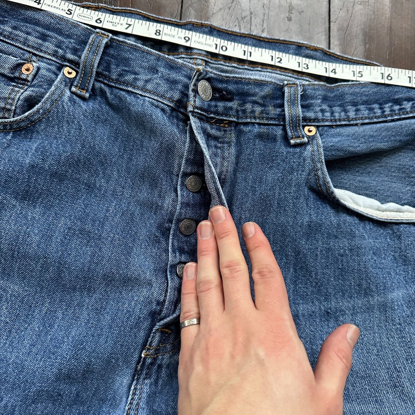 Levis 501 Vintage Y2K Straight Leg XX 2000s Jeans 38x32 Med Wash Act 37x30