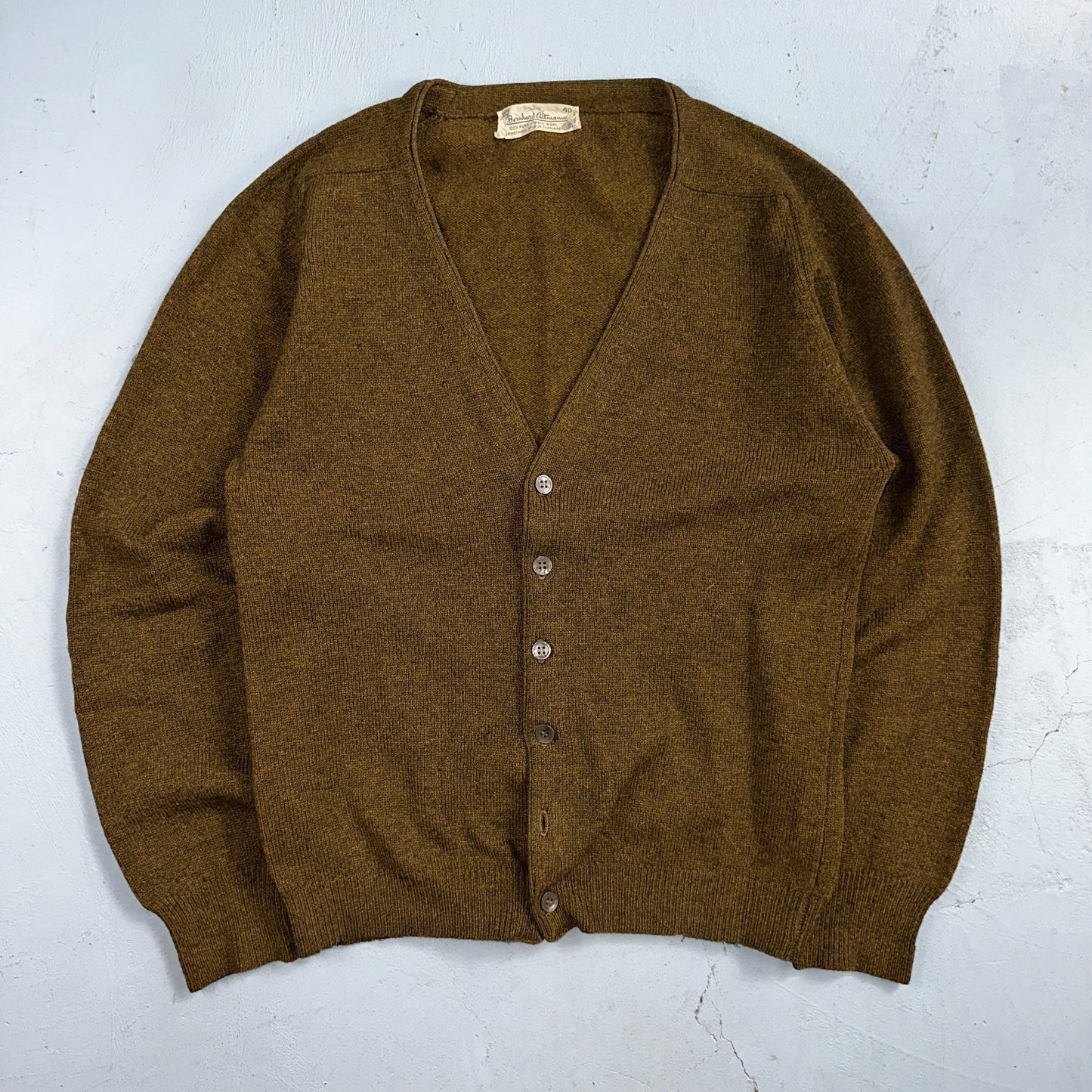 Bernhard Altmann VTG 100% Virgin Wool Cardigan Sweater Scotland 40 Kurt Cobain