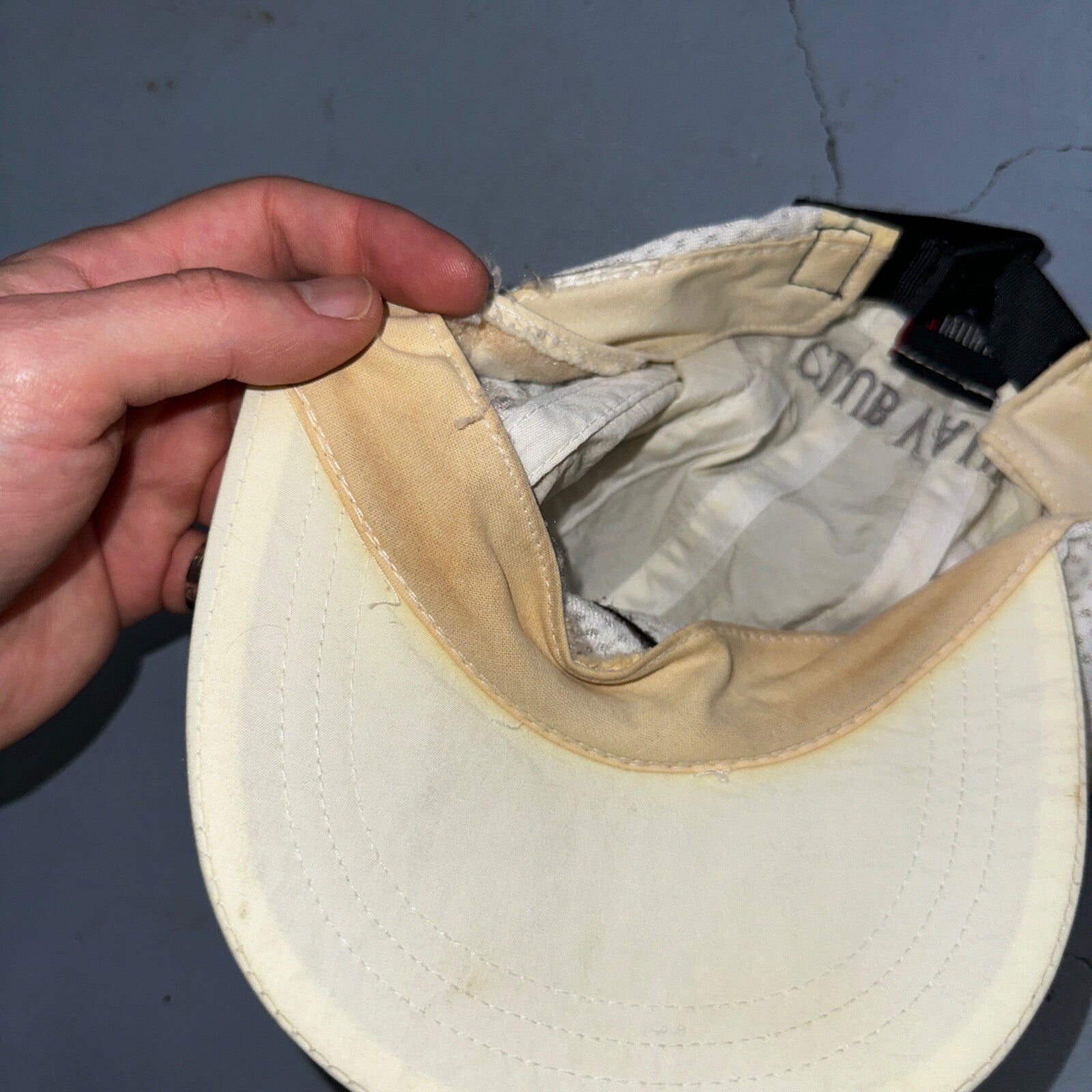 Nike Vintage Hat Cap Strap Back Swoosh Mesh Panel Tailwind Mens 90s Air Max