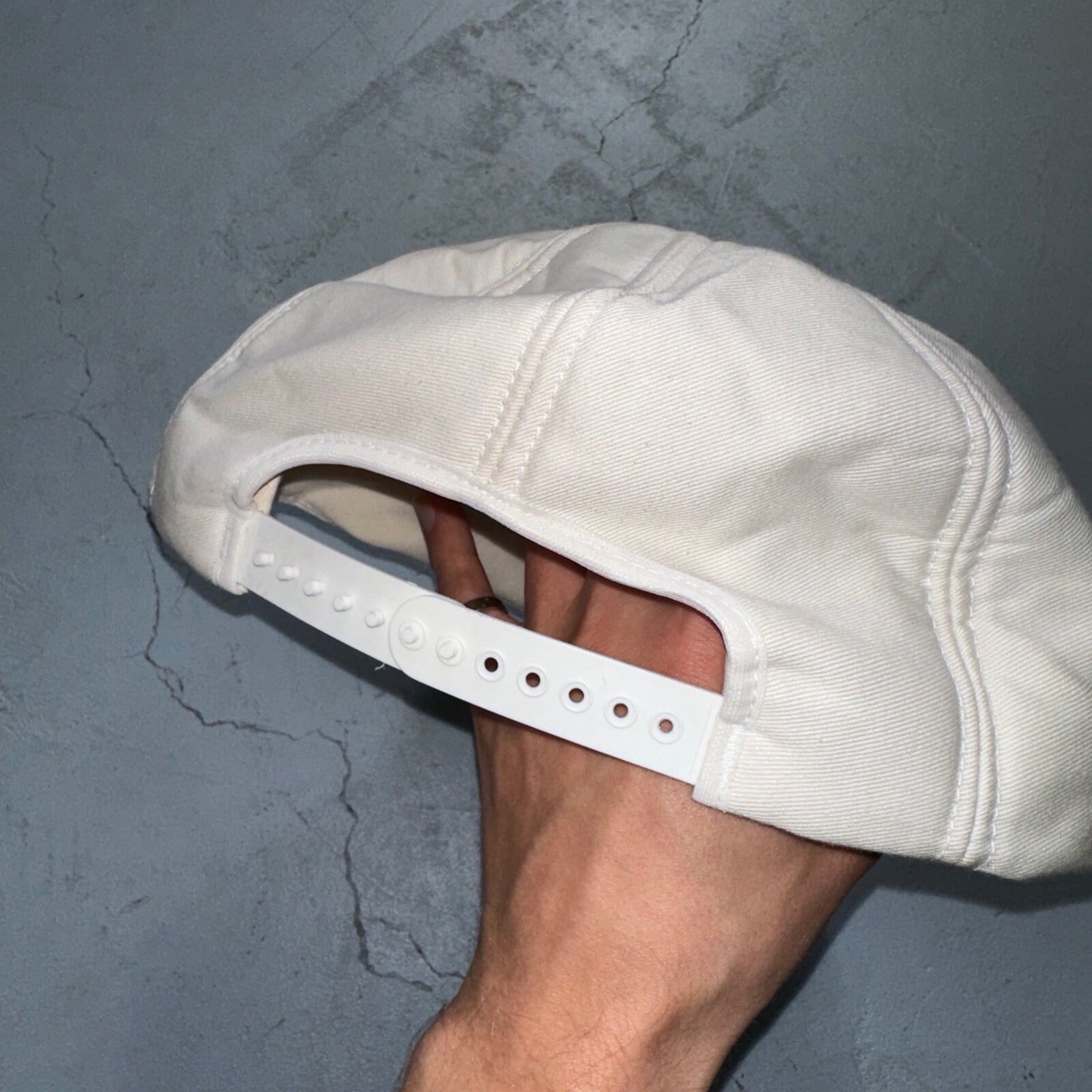 International Seeds VTG Hat Cap Snapback 80s Farming Trucker Basic Crunchy