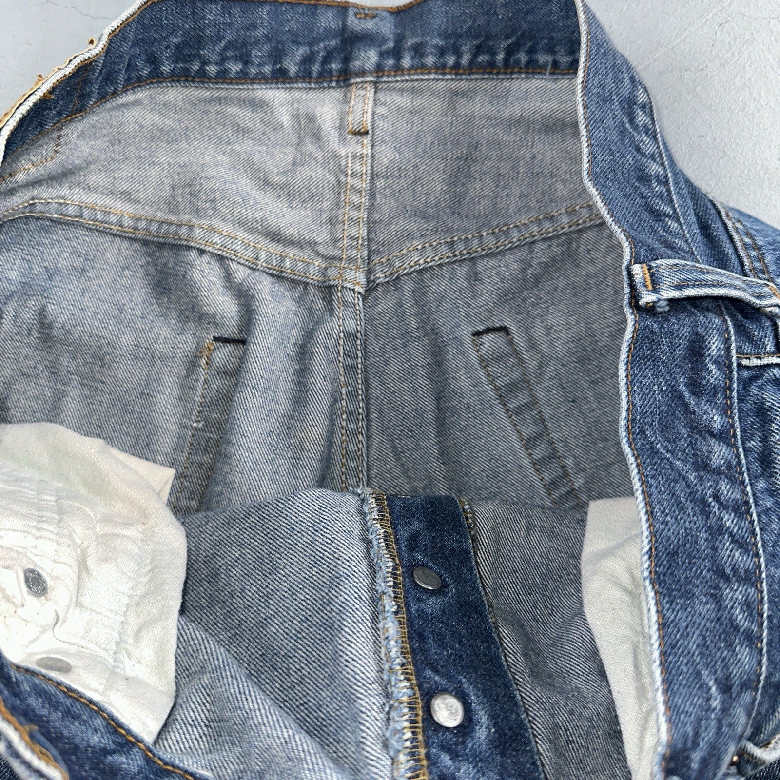 Levis 501 Vintage 80s Redline Selvedge USA XX Jeans Med Wash 40x36 Act 36x32