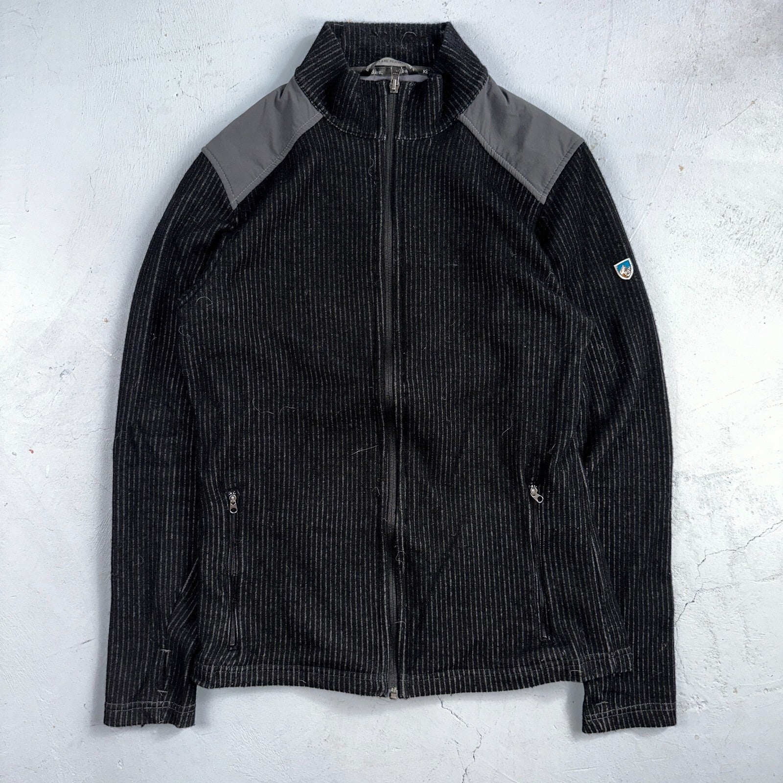 Kuhl Chianti Fleece Mens S Black Wool Blend 1/4 Zip Pullover Sweater Thumbholes