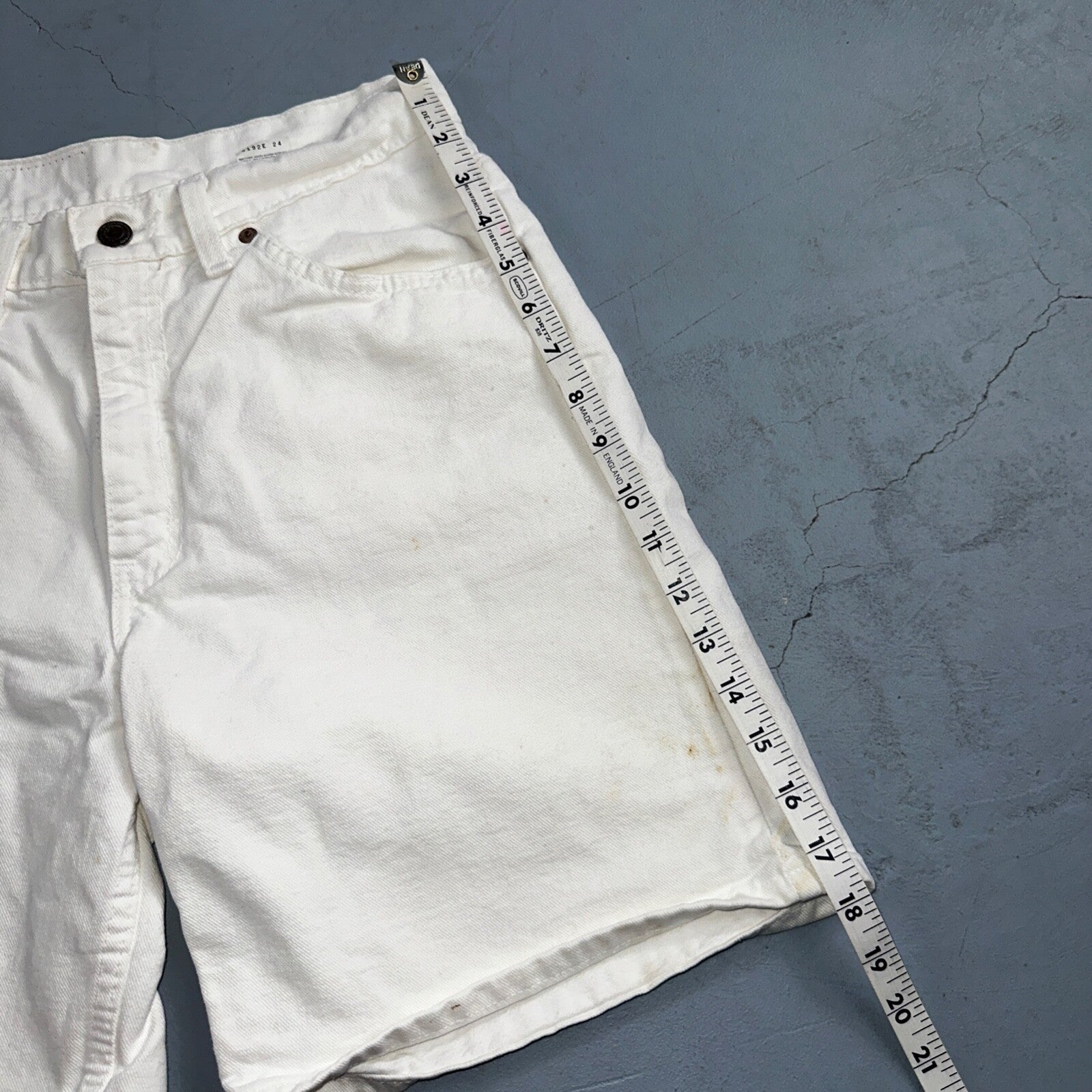 Vintage 90s Levis 950 White Denim Orange Tab Relaxed Shorts 7 High Waist