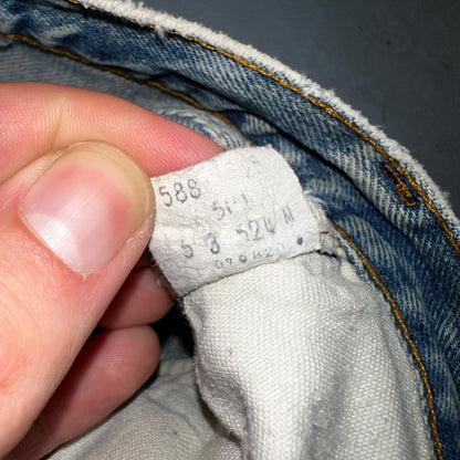 Levis 501 Vintage 80s Redline Selvedge USA XX Jeans Thrashed 33x33 Act 31x30