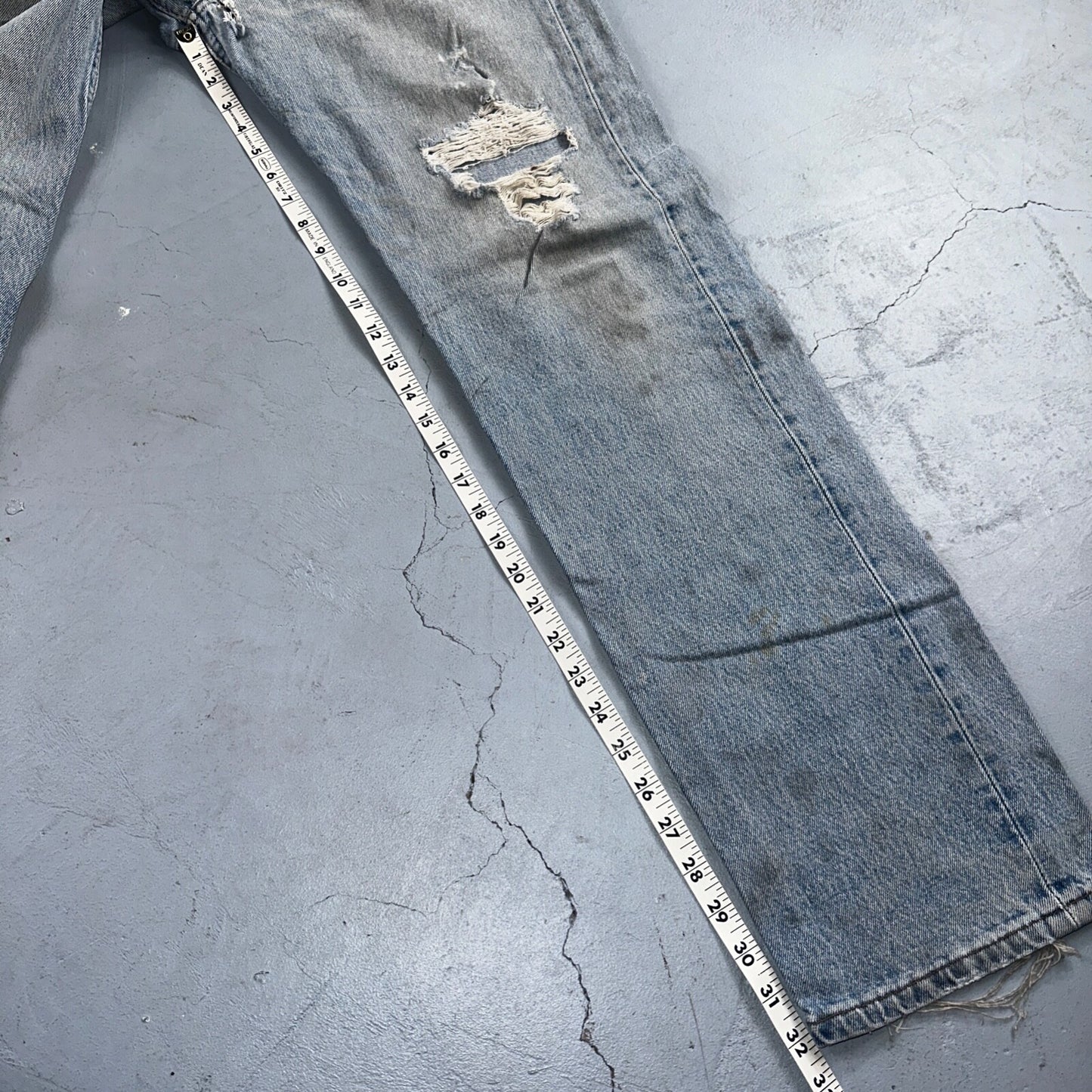 Levis 501 Vintage 90s USA XX Straight Leg Jeans Blue Thrashed 34x34 Act 33x32