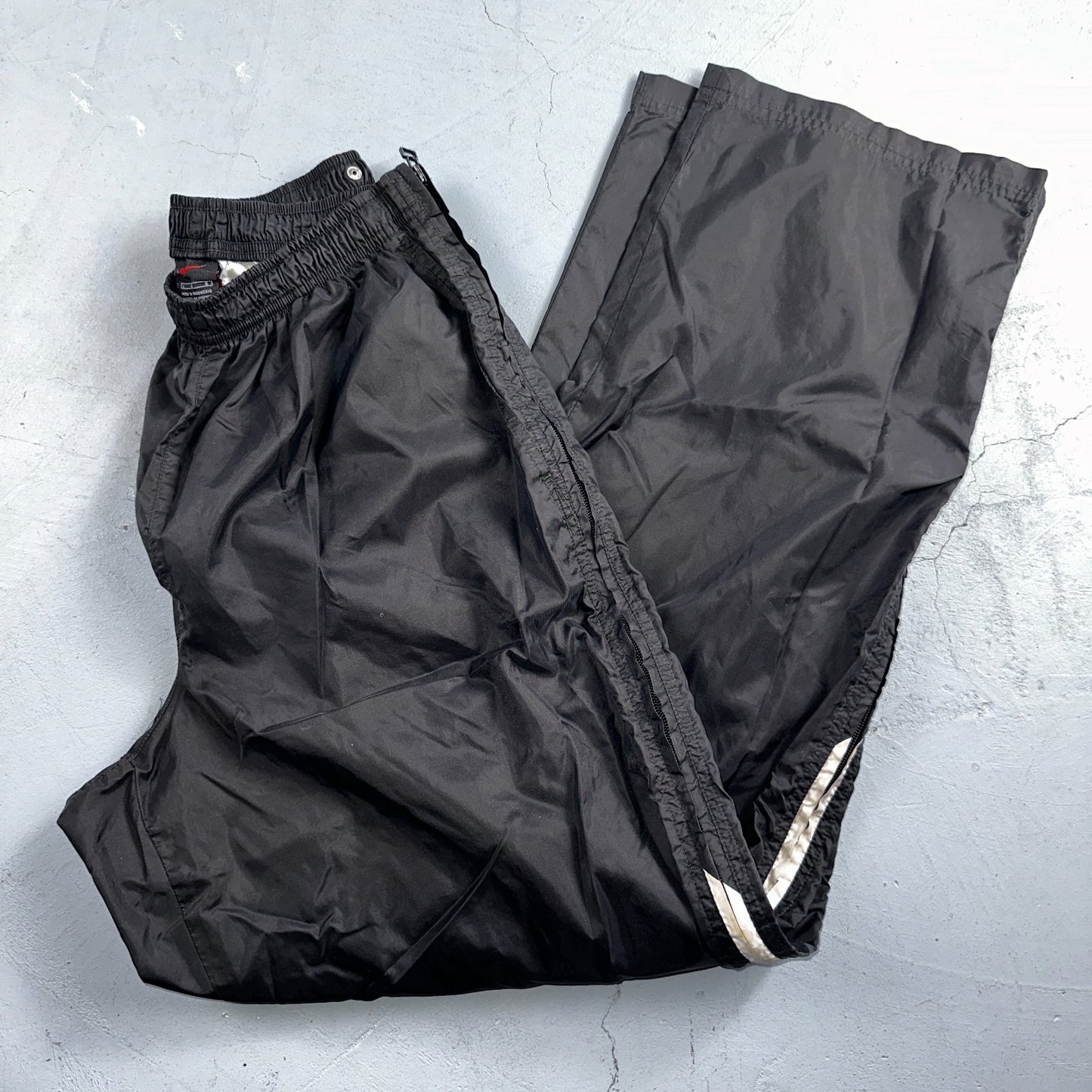 Nike VTG 90s Windbreaker Track Pants Ankle Zip Unlined Black 1990s Essential