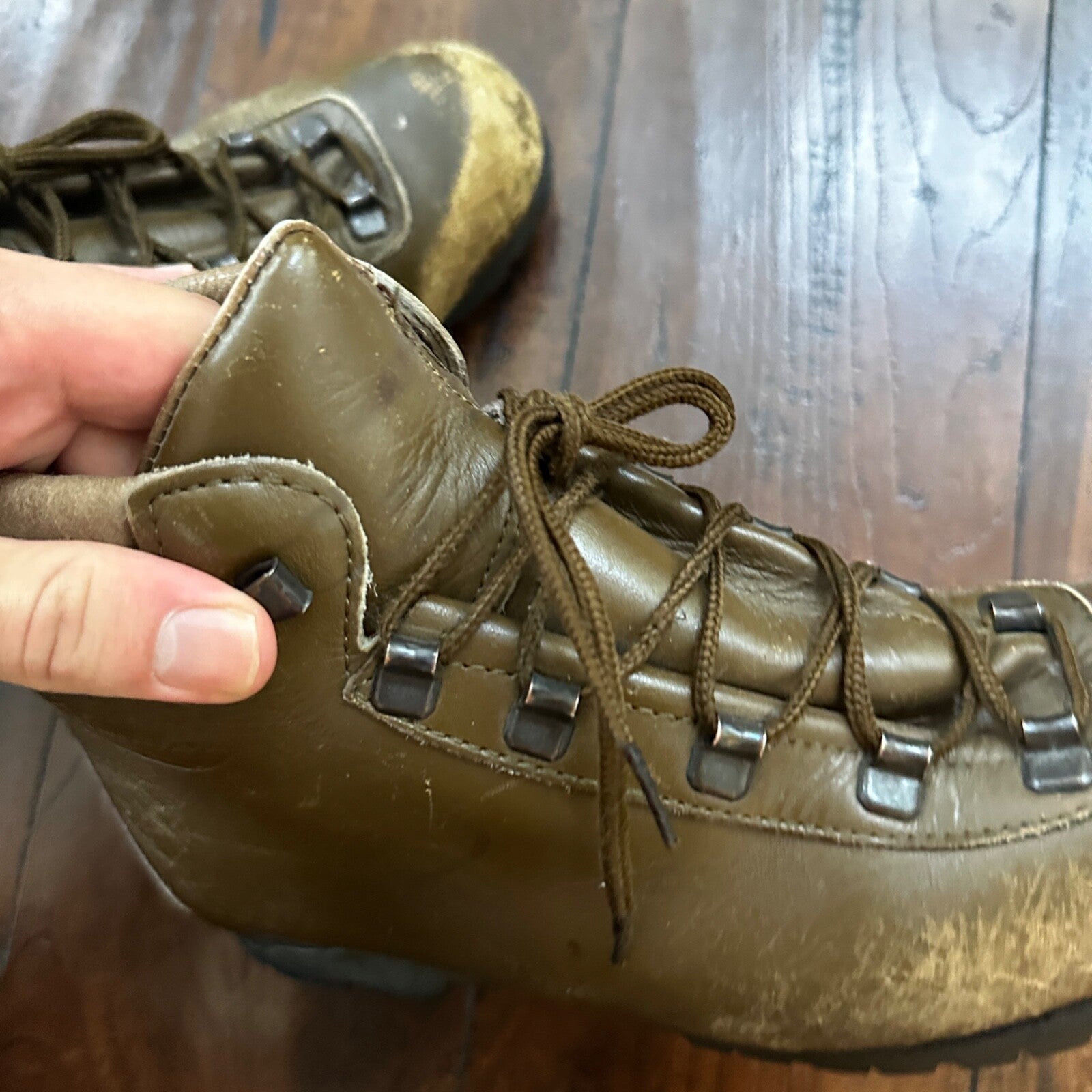 VTG Dunham Men’s 7? Tyrolean Mountain Hiking Boots Vibram Sole Italy