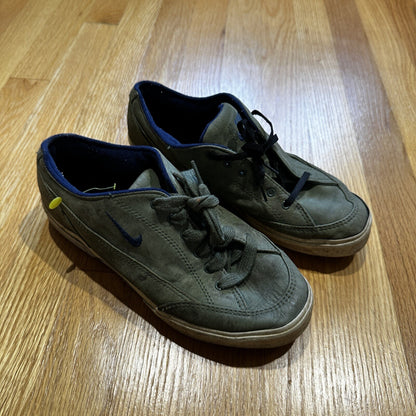 Nike GTS 1996 VTG Womens Size 9 Tennis Shoes Travis Scott Olive Thrashed 90s Sho