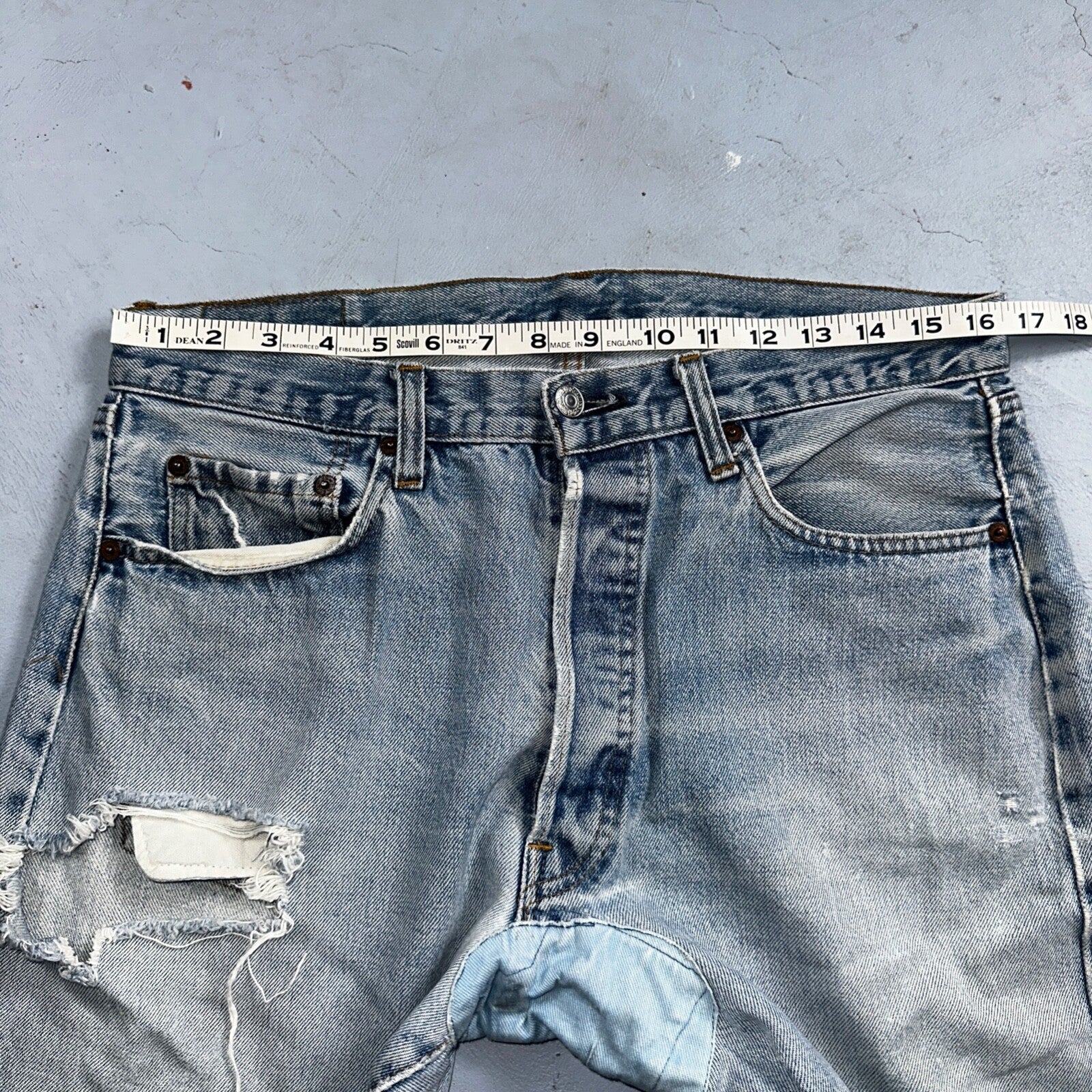 Levis 501 Vintage 80s Redline Selvedge USA XX Jeans Thrashed 36x30 Act 33x26