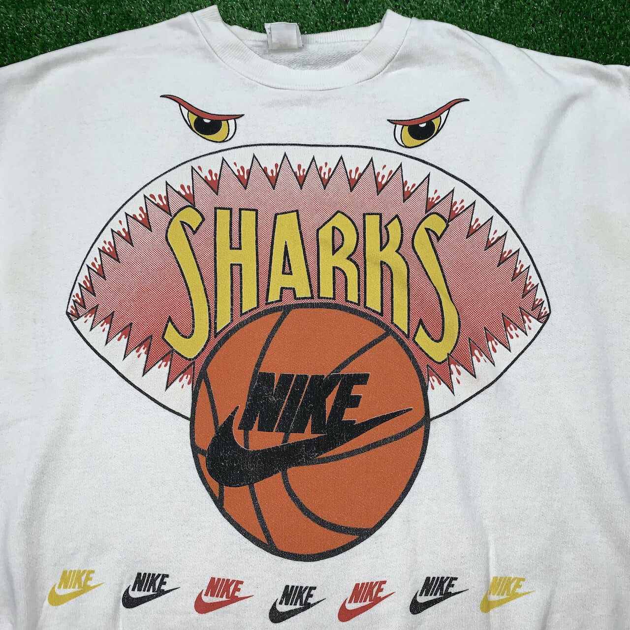 Nike Vintage Sweatshirt Mens T Shirt Sharks Crewneck AOP Basketball Jordan RARE