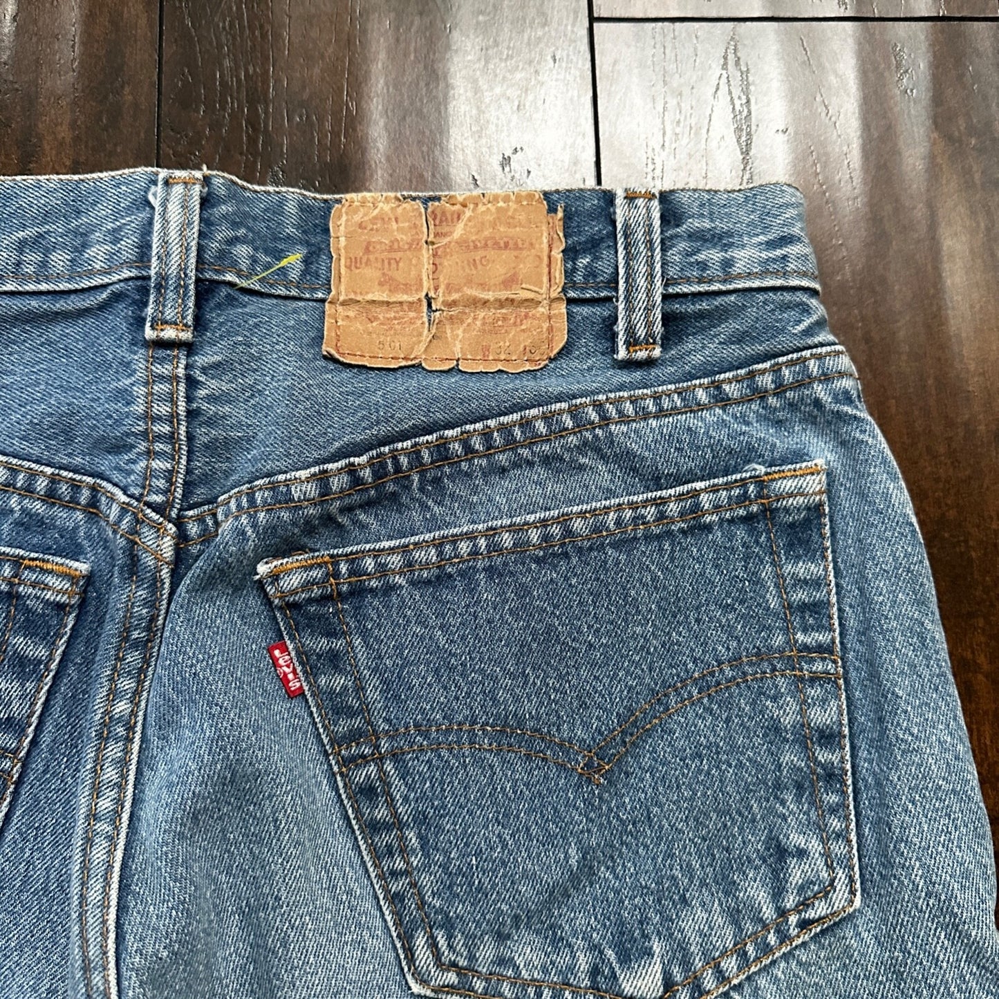 VTG 80s Levis 501 Button Fly 32x36 USA Tag Jeans Straight Wash Blue XX Act 29x32