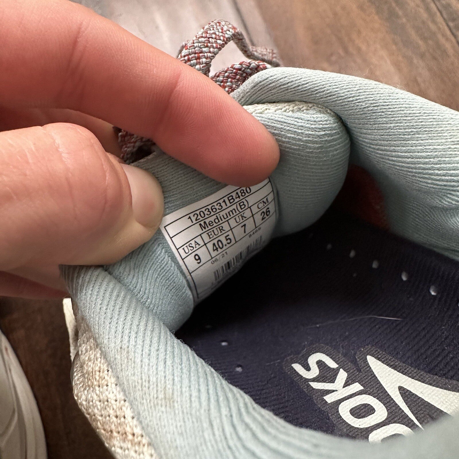 Brooks Womens Cascadia 16 Aqua/Tourmaline/Rooibos Tea Running Shoes Size 9 Hike