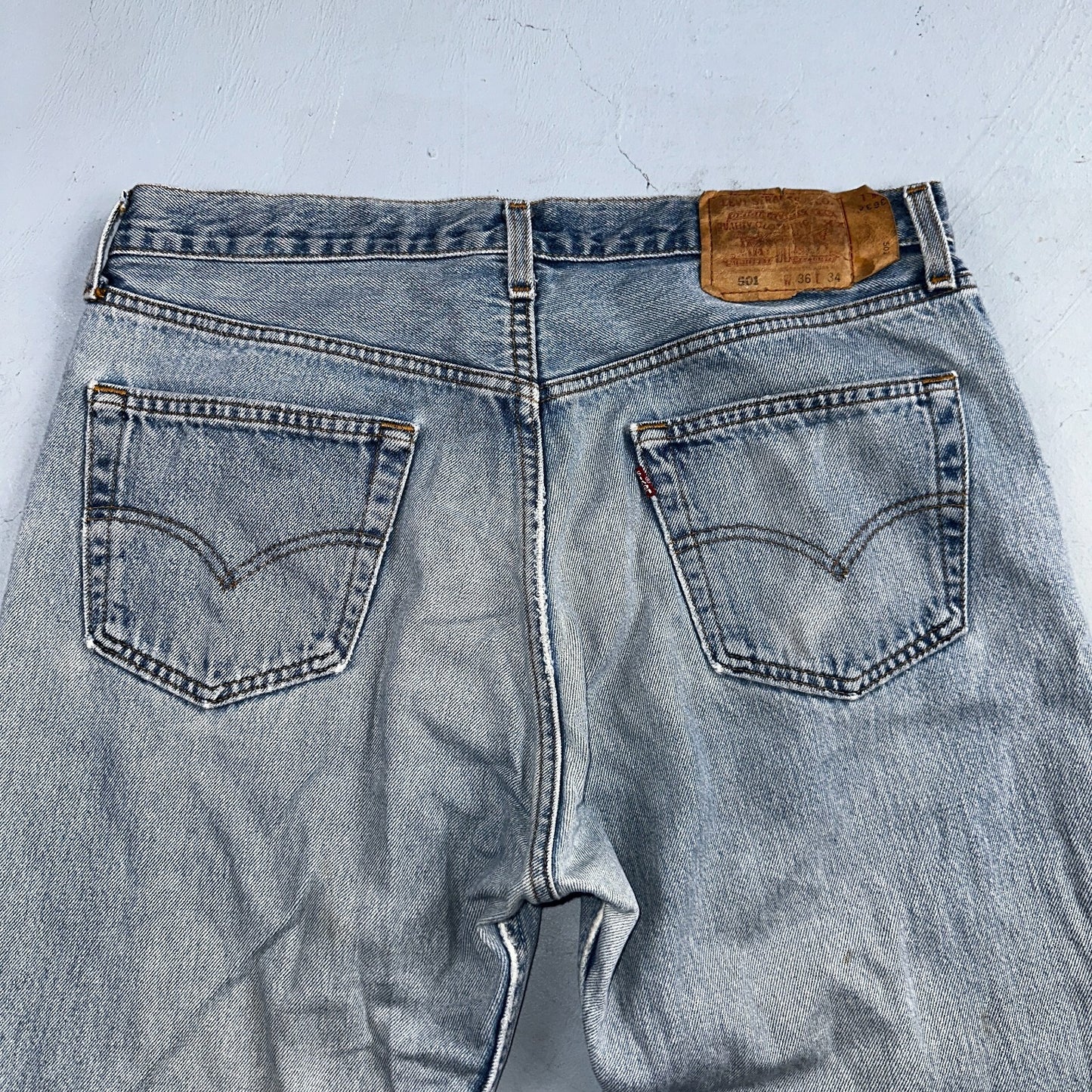 Levis 501 Vintage 90s USA XX Straight Leg Jeans Blue Light Wash 36x34 Act 34x33