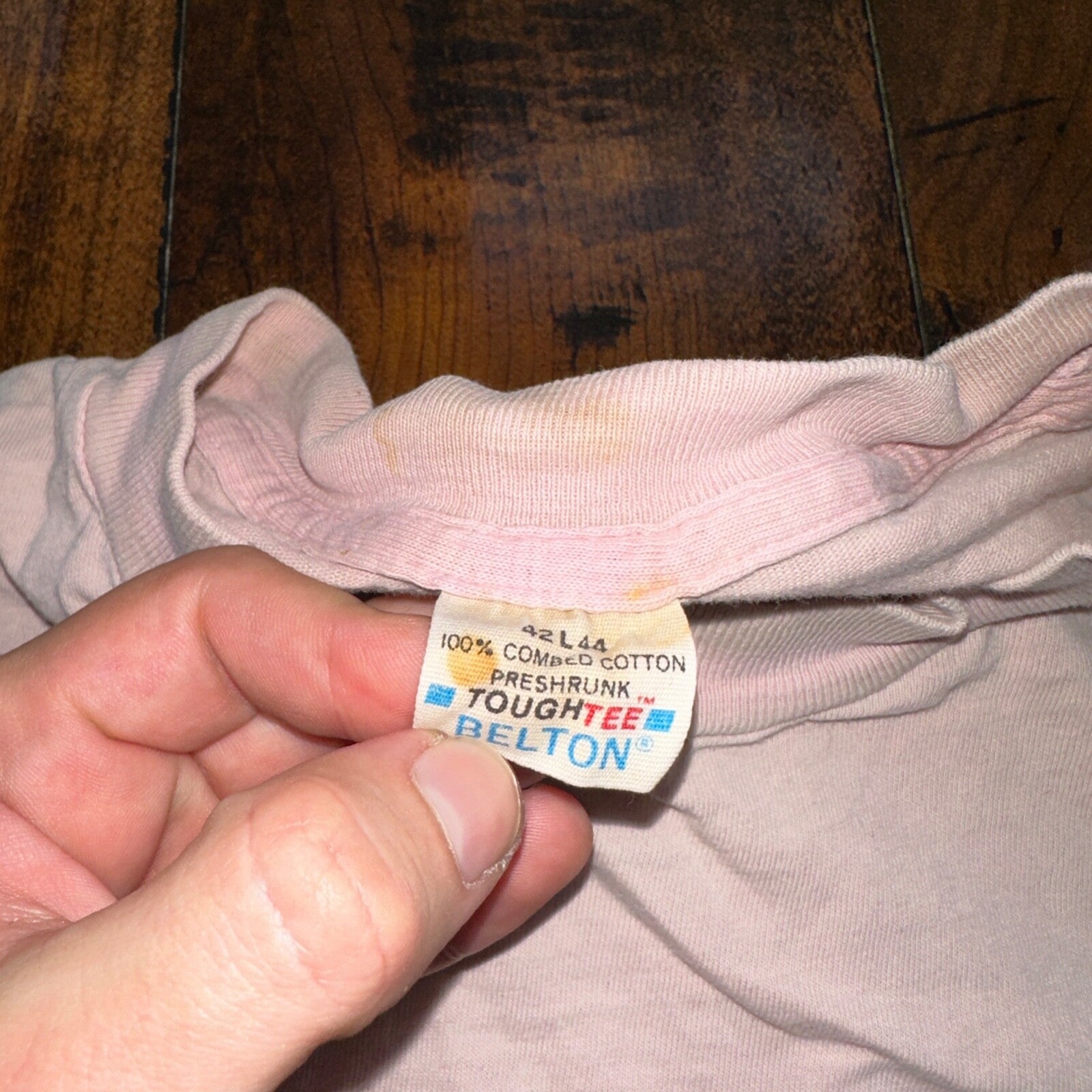 Salmon River 1983 VTG T Shirt Thrashed Lawn Chairs Fish Fishing 80s Single Stitc